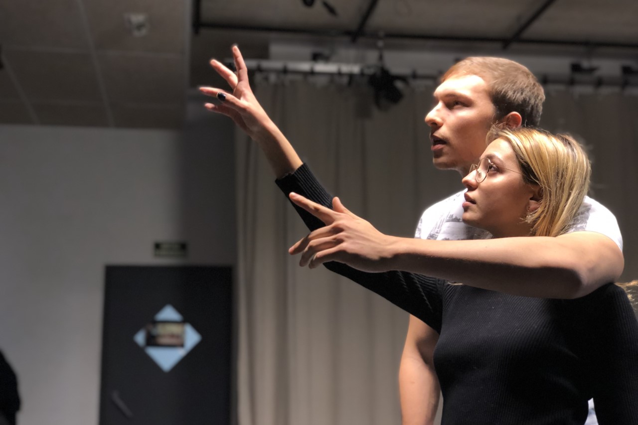 Prosceni Teatre estrena l’obra ‘Ambaixada’